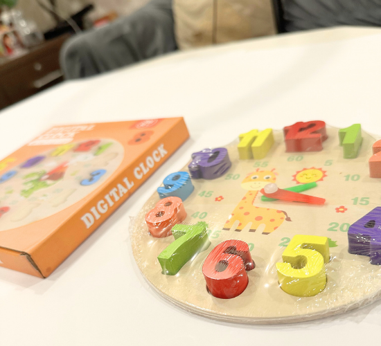 Wooden Digital Clock Puzzle Learning Time Numbers and Shapes for Toddlers